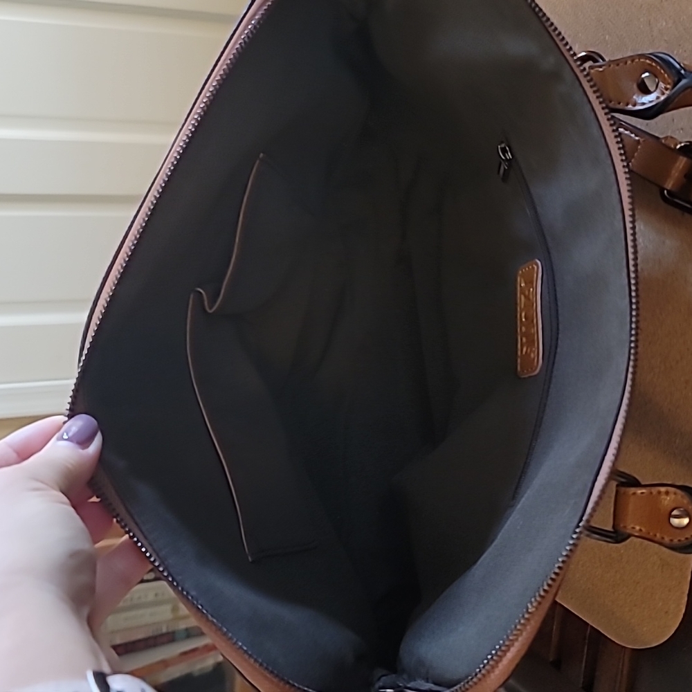 Tan handbag - Picture 2 of 4